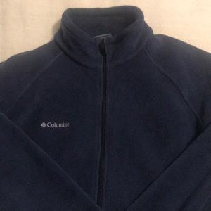 Cute dark grey/blue ish Columbia zip up